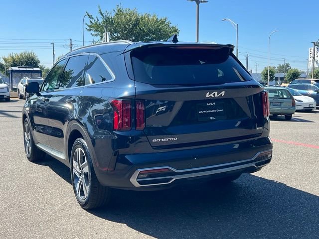 Certified 2024 Kia Sorento SX Prestige AWD/4WD image 11