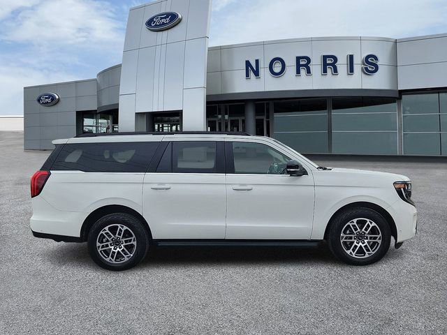 Certified 2025 Ford Expedition Max Active AWD/4WD image 5