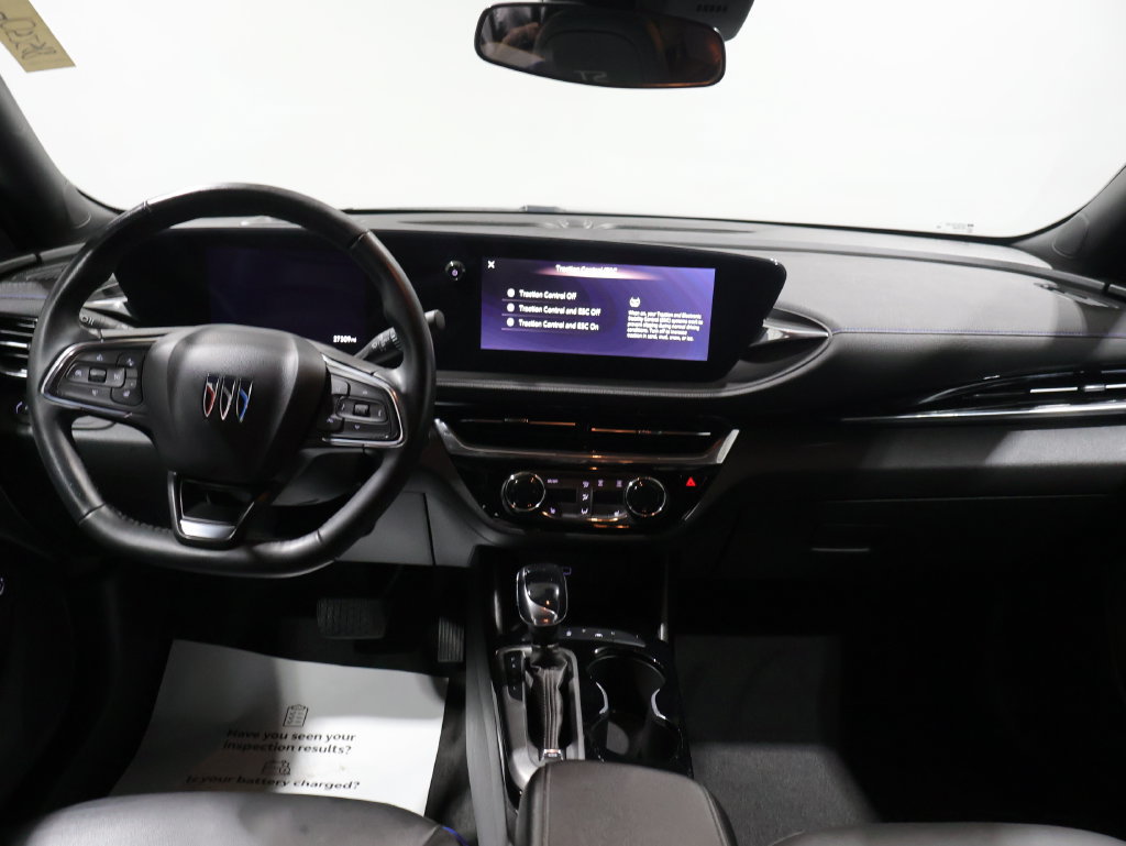 Used 2024 Buick Envista Sport Touring w/ Convenience I Package FWD image 16