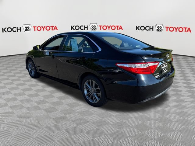 Used 2017 Toyota Camry SE FWD image 6
