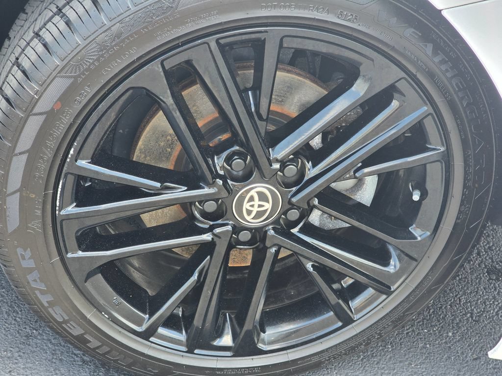 Used 2025 Toyota Camry SE FWD image 10