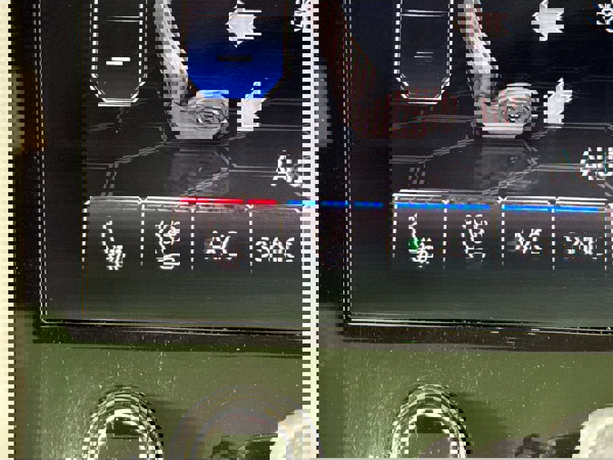 Used 2020 Lamborghini Urus image 26