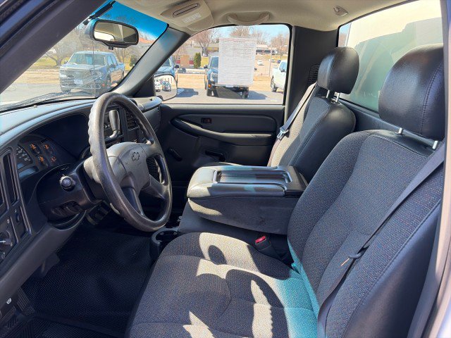 Used 2003 Chevrolet Silverado 1500 W/T RWD image 9