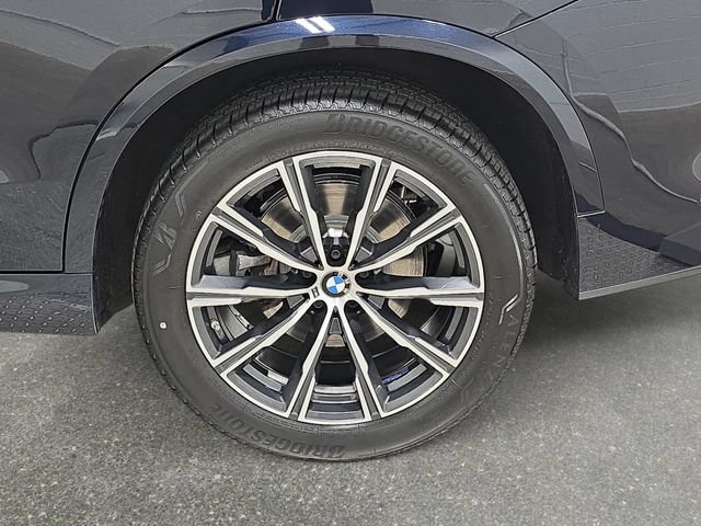Used 2024 BMW X5 xDrive40i w/ M Sport Package AWD/4WD image 30
