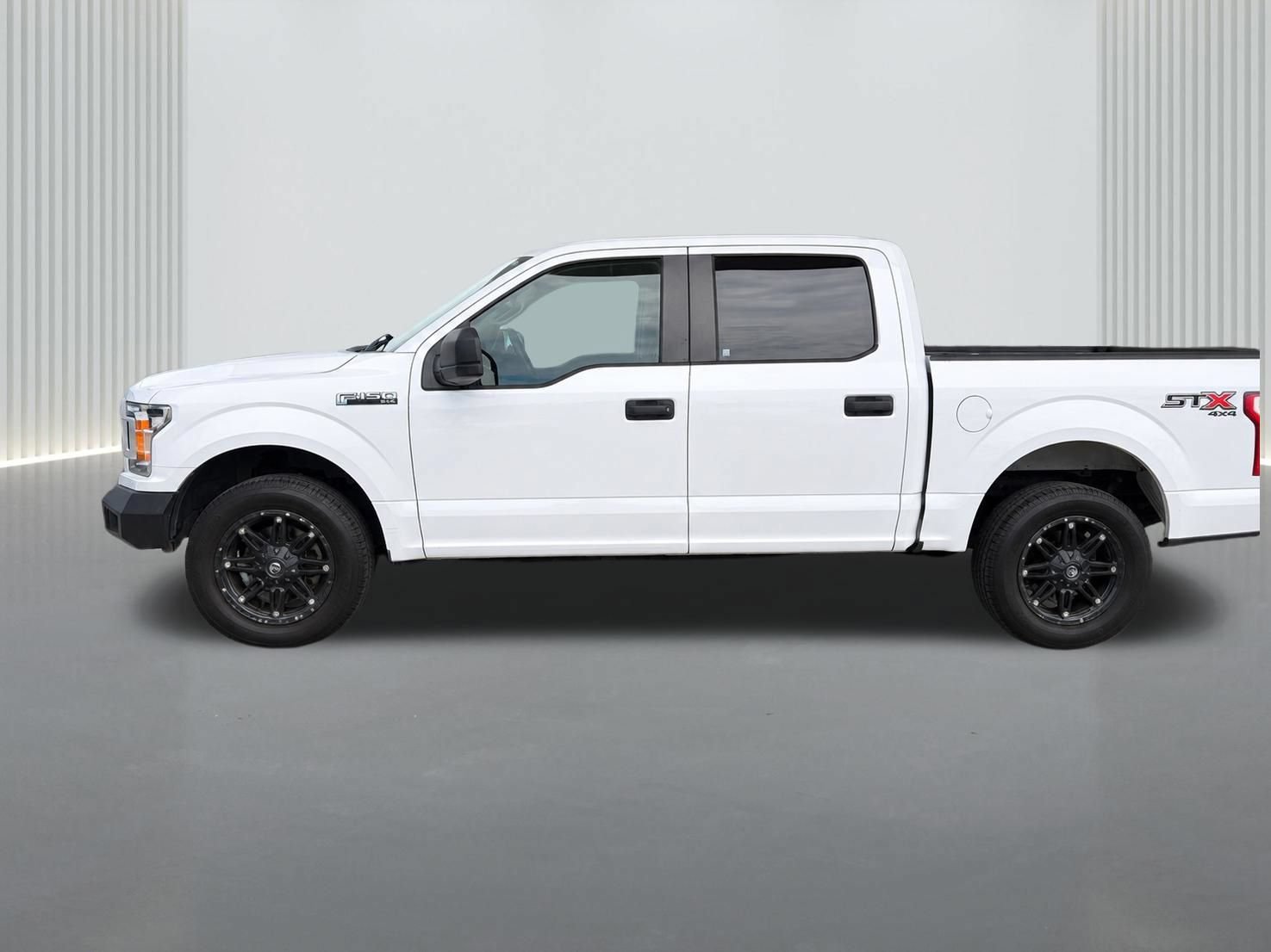 Used 2018 Ford F150 XL w/ Equipment Group 101A Mid AWD/4WD image 3