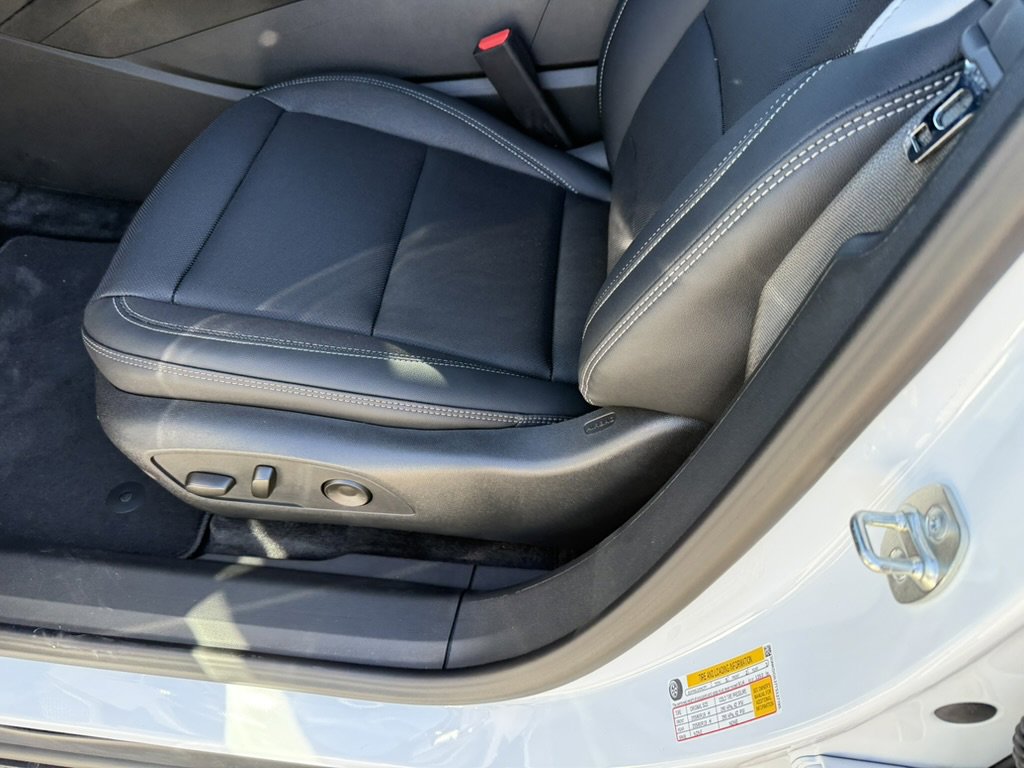 New 2026 Chevrolet Blazer EV LT image 12