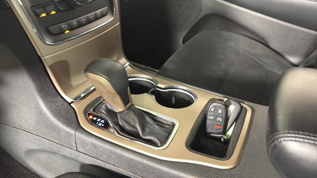 Used 2017 Jeep Grand Cherokee Laredo w/ Quick Order Package 2BE RWD image 23