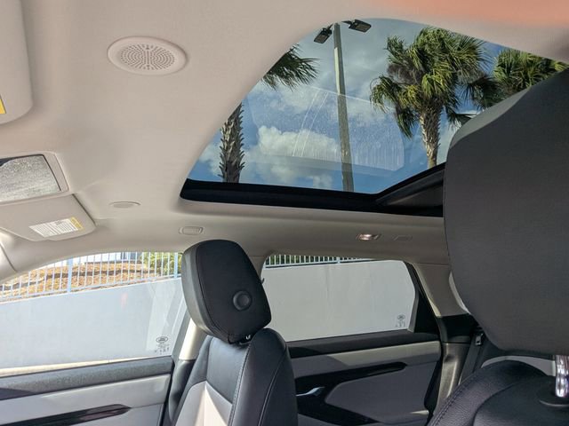 Used 2024 Land Rover Range Rover Evoque Dynamic SE image 18