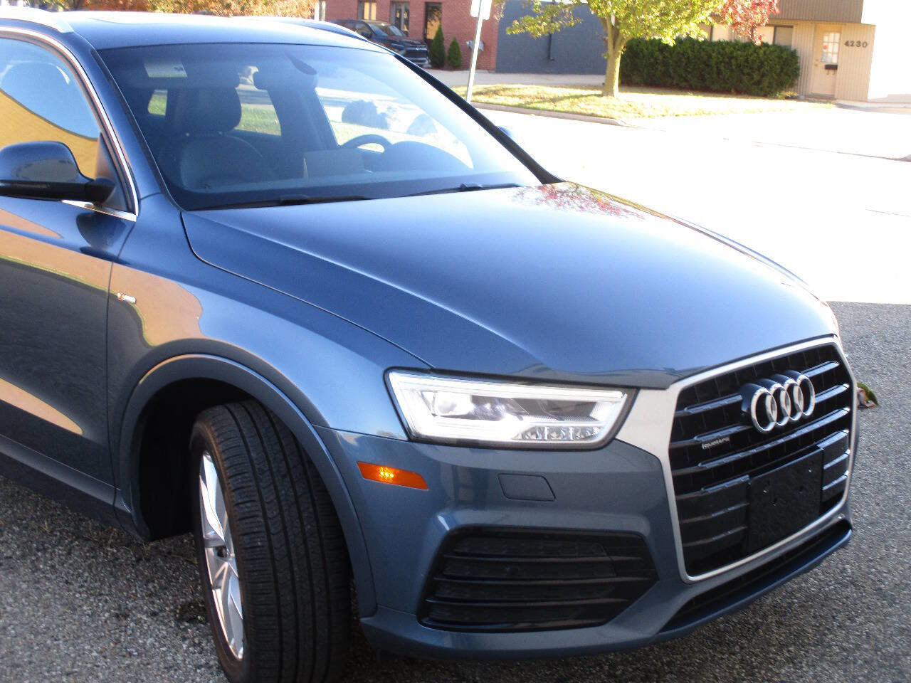 Used 2018 Audi Q3 2.0T Premium Plus w/ Premium Plus Package image 49