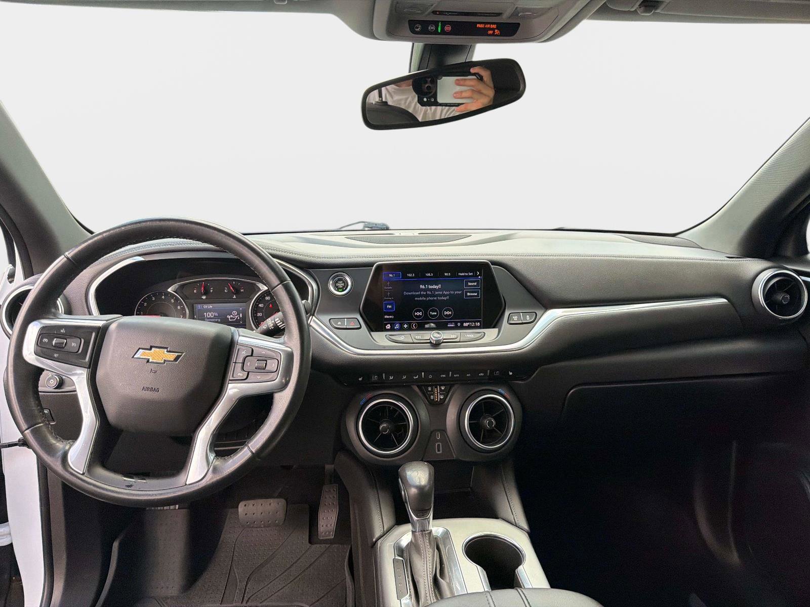 Used 2020 Chevrolet Blazer LT FWD image 15