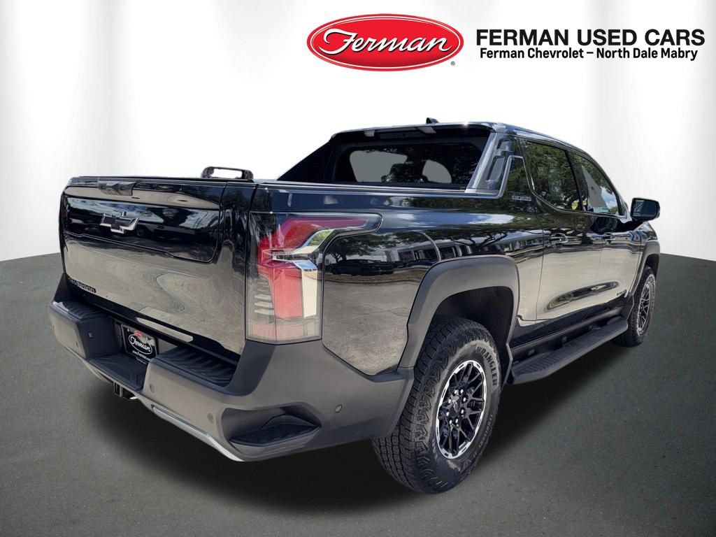 Used 2026 Chevrolet Silverado EV Trail Boss w/ LPO, Gameday Tailgate Package AWD/4WD image 5