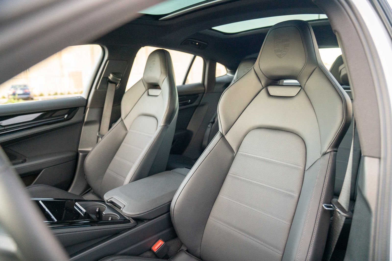 New 2026 Porsche Panamera image 5