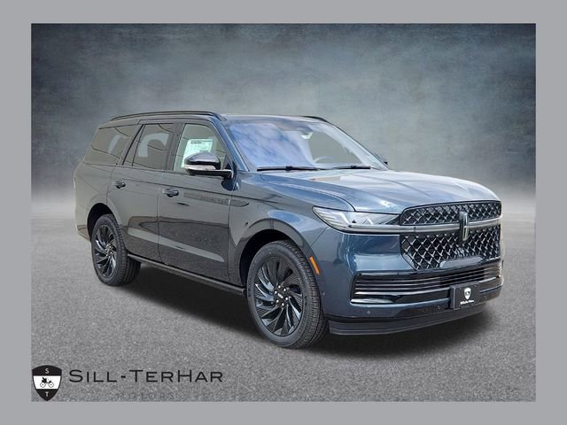 New 2025 Lincoln Navigator Reserve w/ Jet Appearance Package image 1