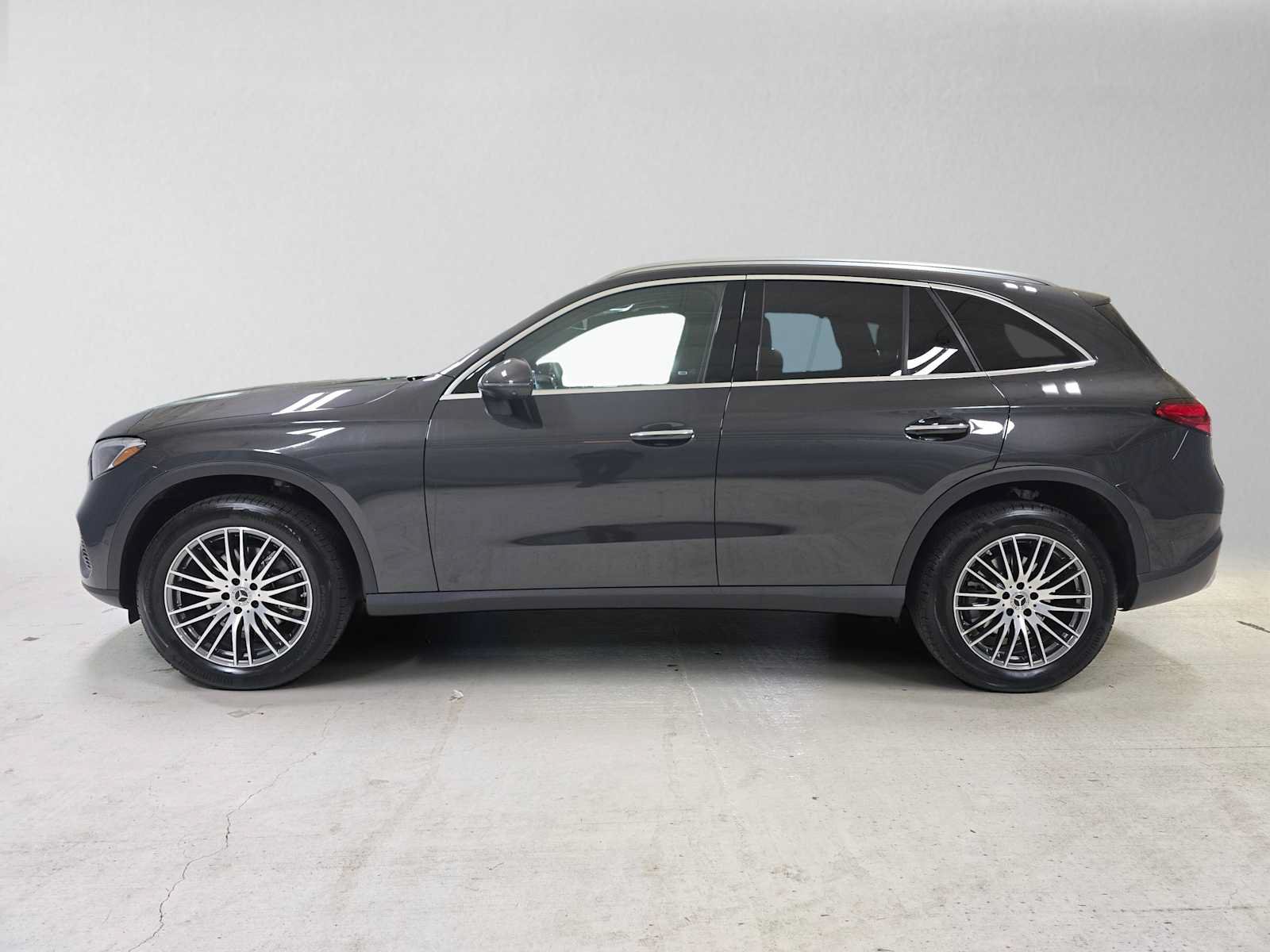 Certified 2026 Mercedes-Benz GLC 300 4MATIC image 6