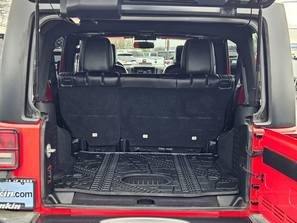 Used 2016 Jeep Wrangler Unlimited Sport image 24