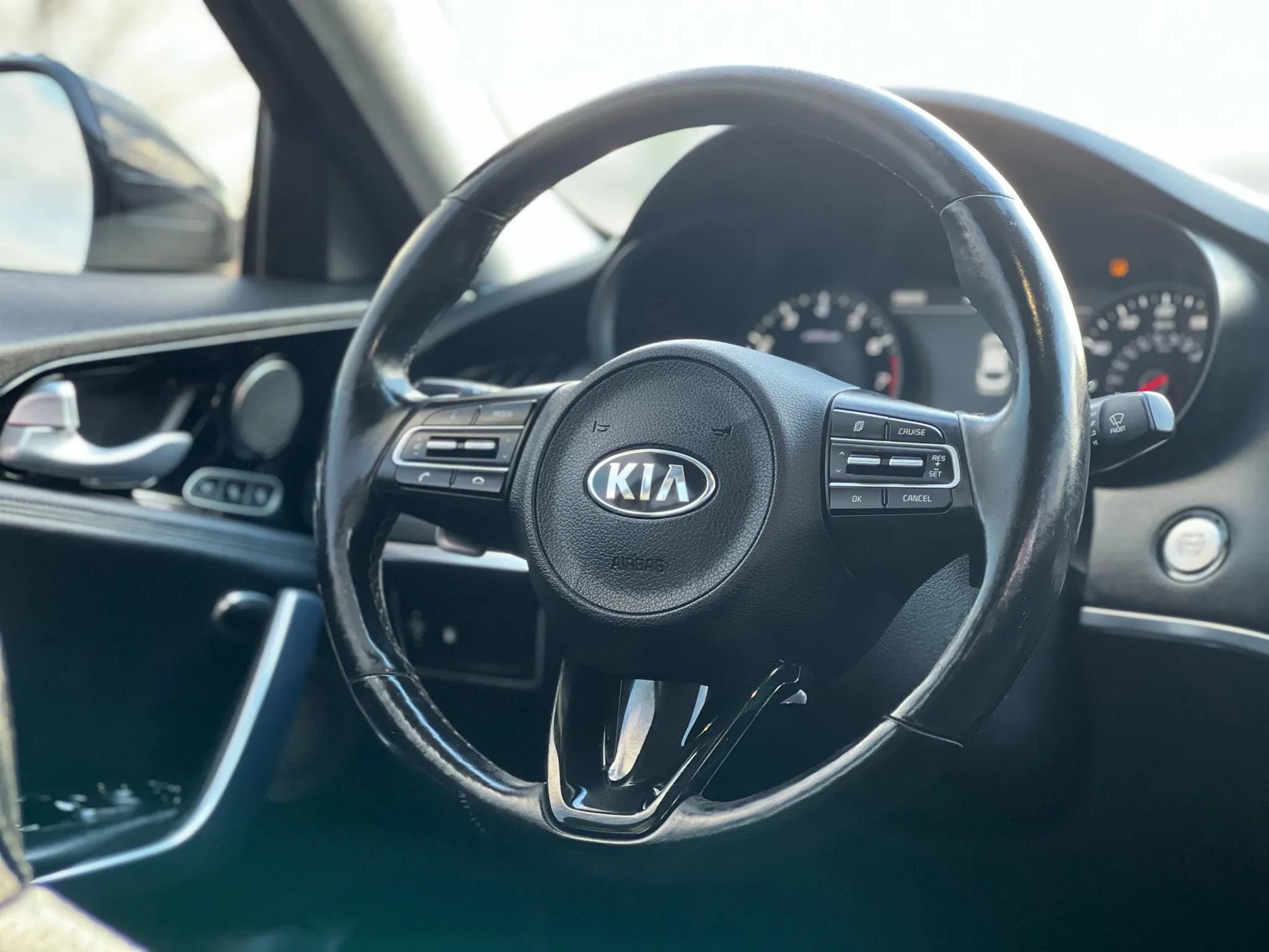 Used 2018 Kia Stinger Premium image 15