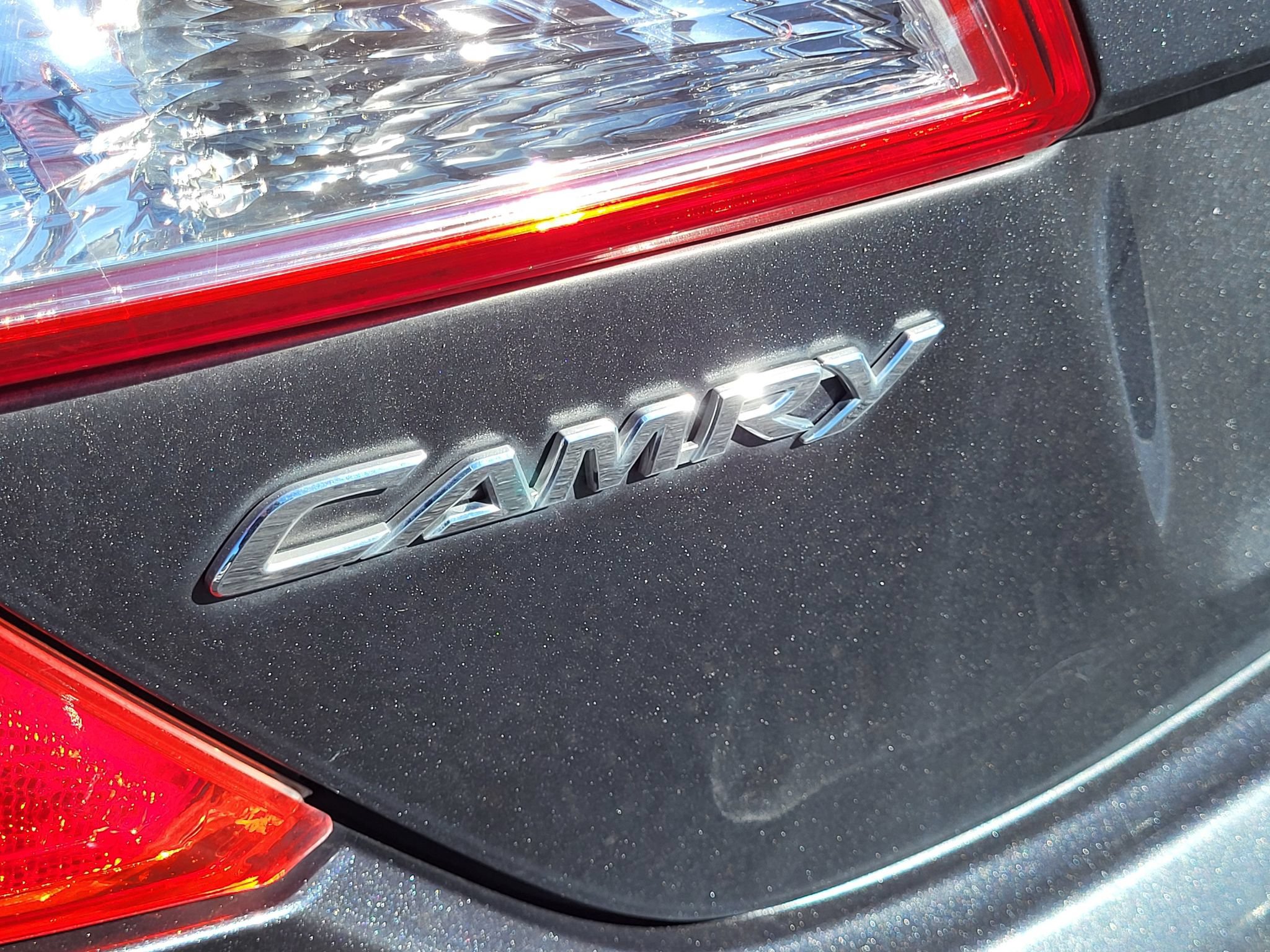 Used 2012 Toyota Camry FWD image 11