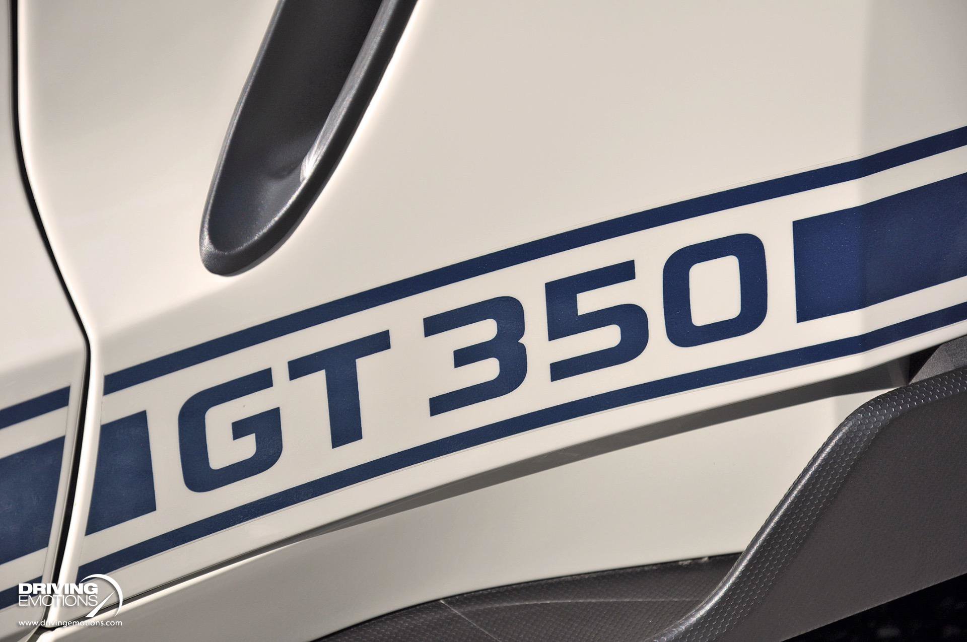 Used 2020 Ford Mustang Shelby GT350 w/ Technology Package RWD image 12