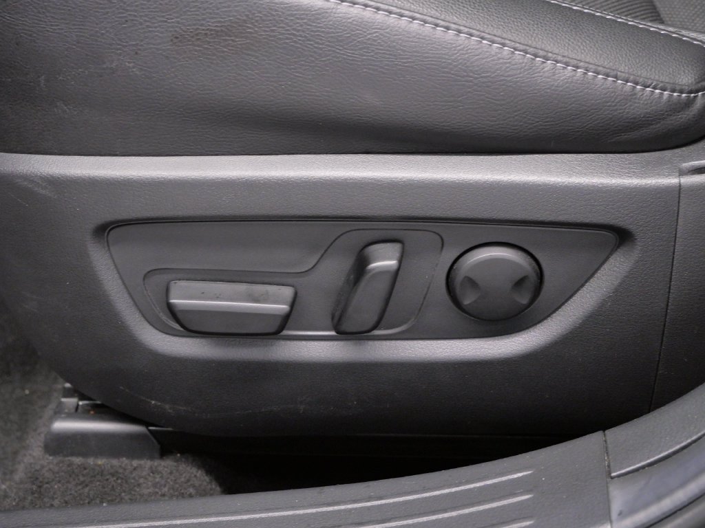 Used 2026 MAZDA CX-50 AWD 2.5 S w/ Preferred Pkg image 18