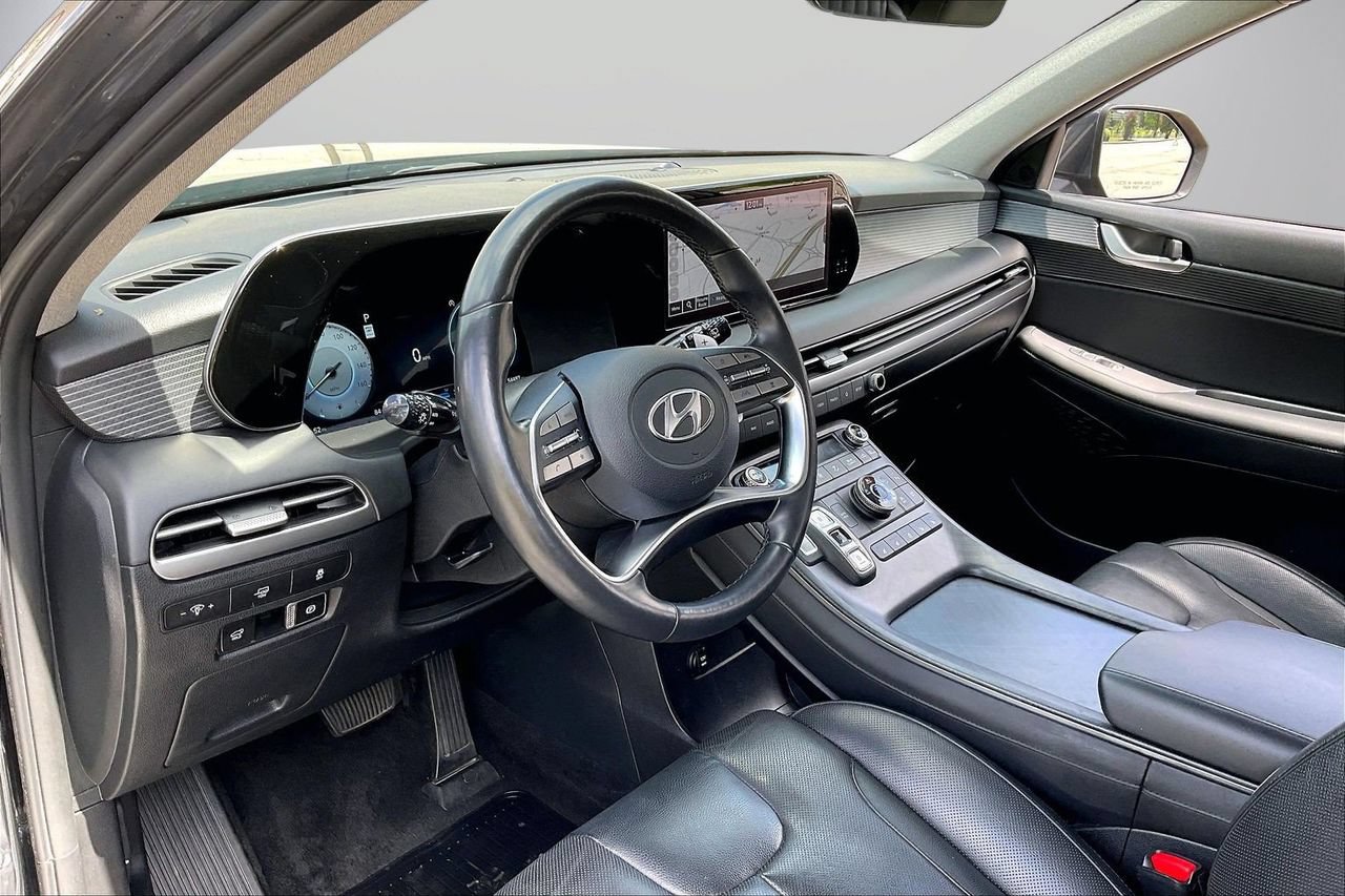 Used 2024 Hyundai Palisade Limited AWD/4WD image 20