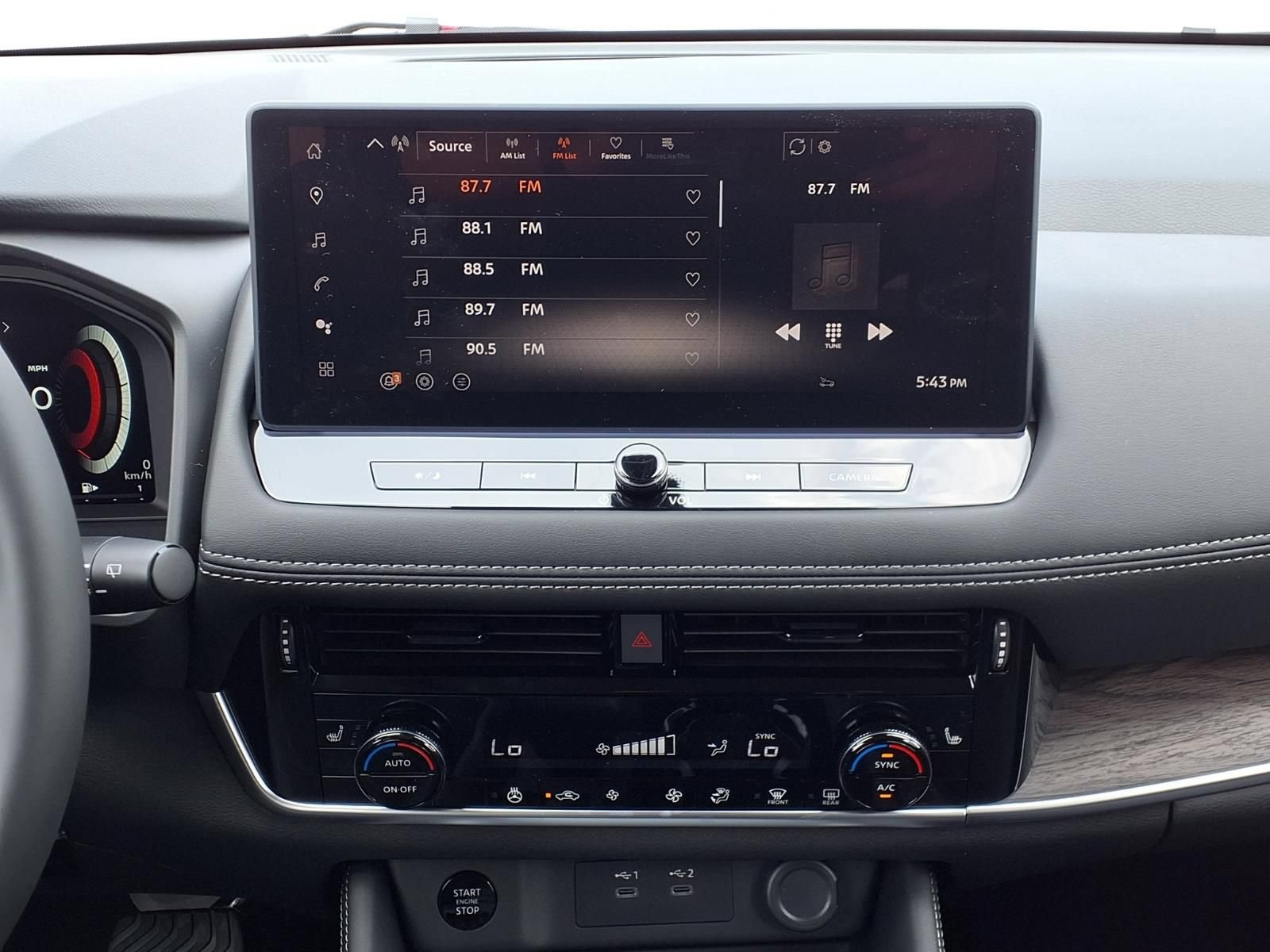 New 2026 Nissan Rogue Platinum AWD/4WD image 24