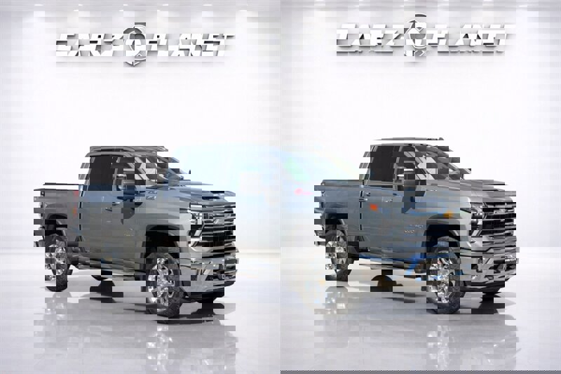 Used 2024 Chevrolet Silverado 3500 LTZ w/ LTZ Convenience Package image 1