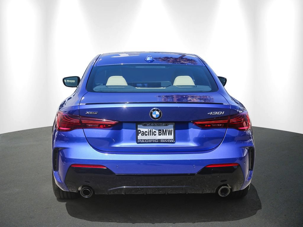 Used 2026 BMW 430i xDrive Coupe w/ M Sport Package AWD/4WD image 5