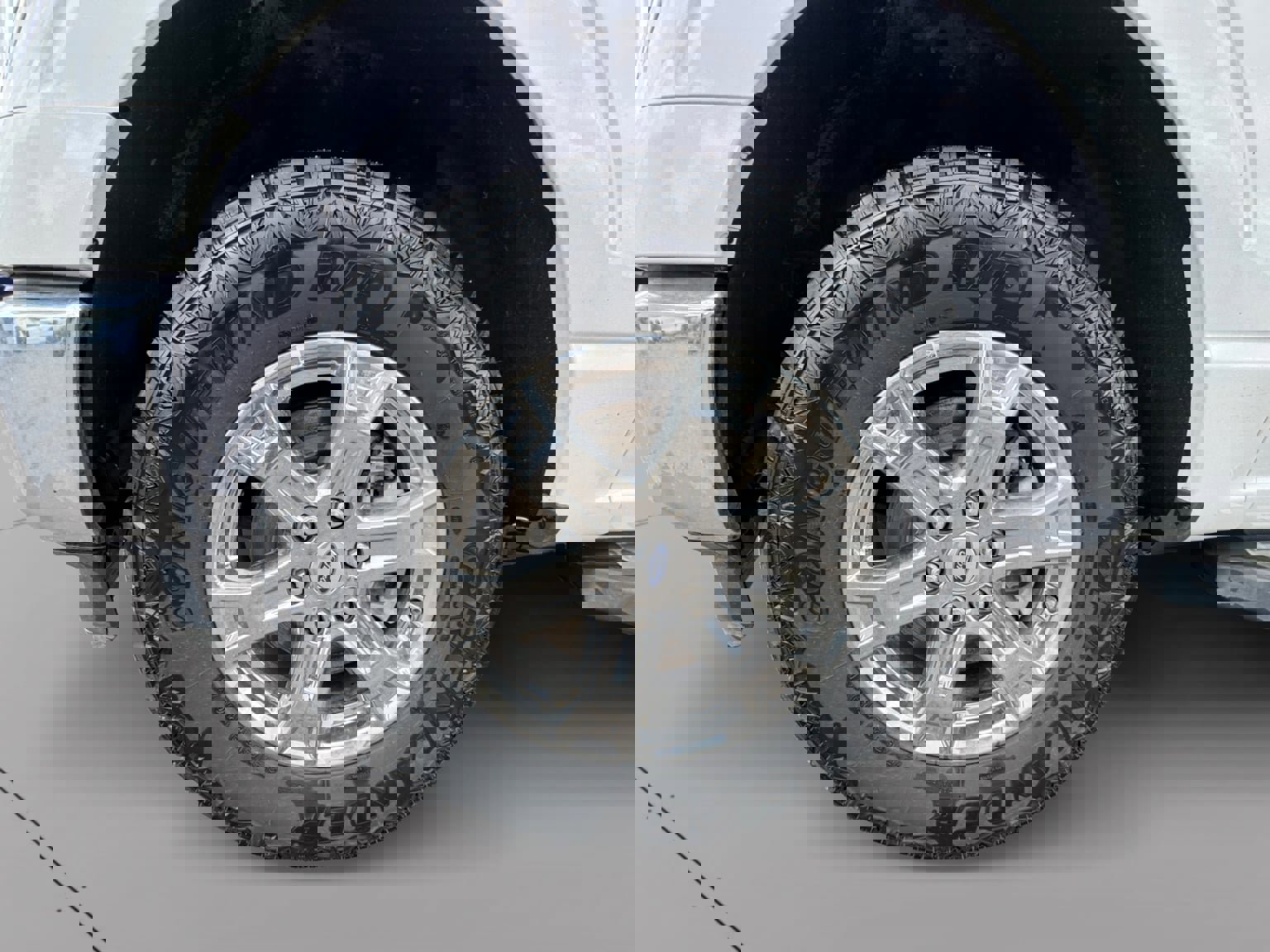 Used 2023 Ford F150 XLT w/ Equipment Group 302A High image 9