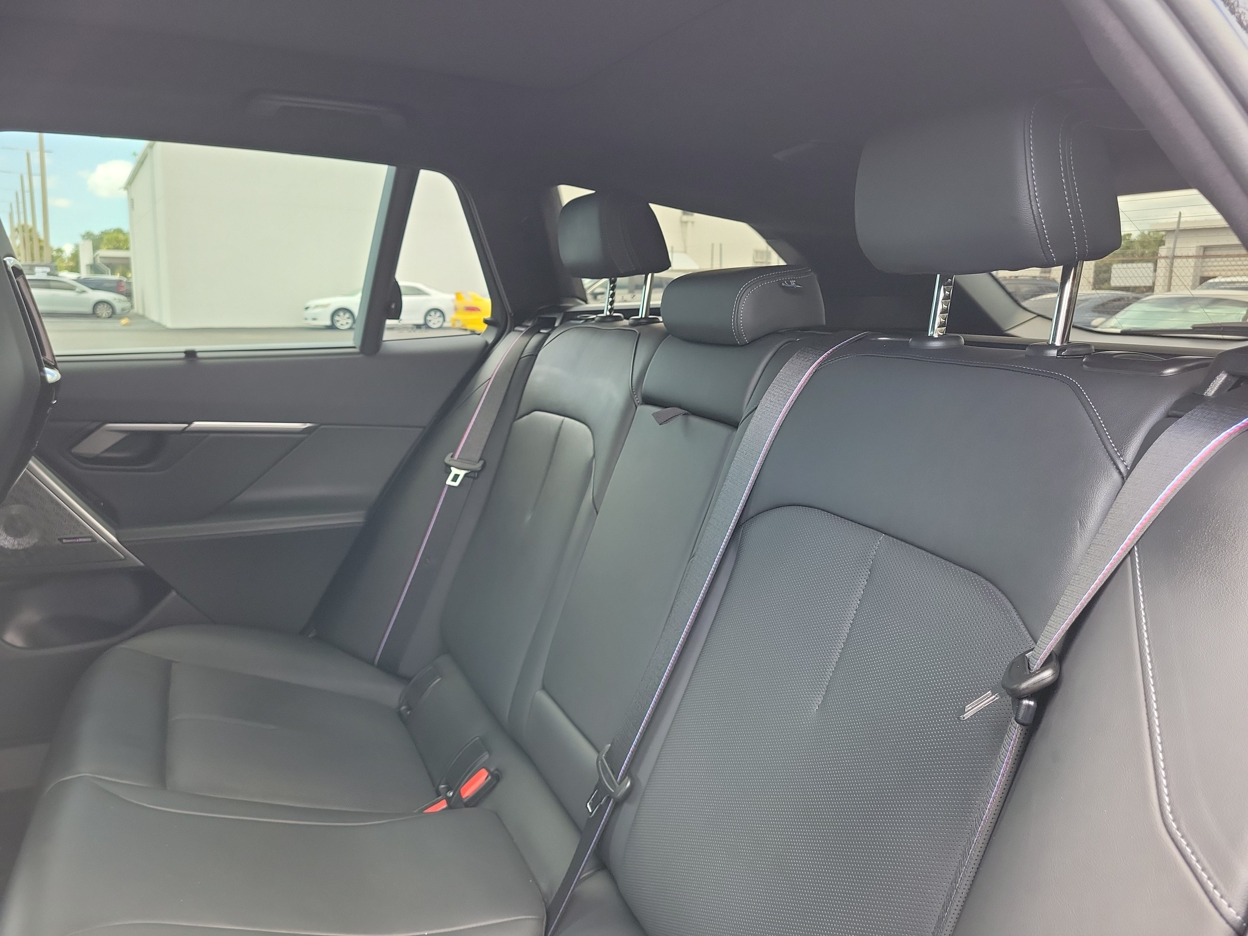 Used 2025 BMW M5 Touring AWD/4WD image 10