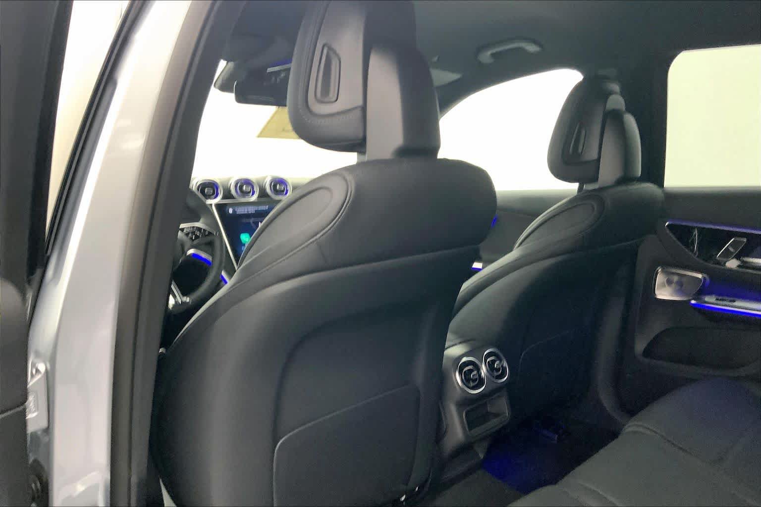 New 2026 Mercedes-Benz GLC 300 image 18