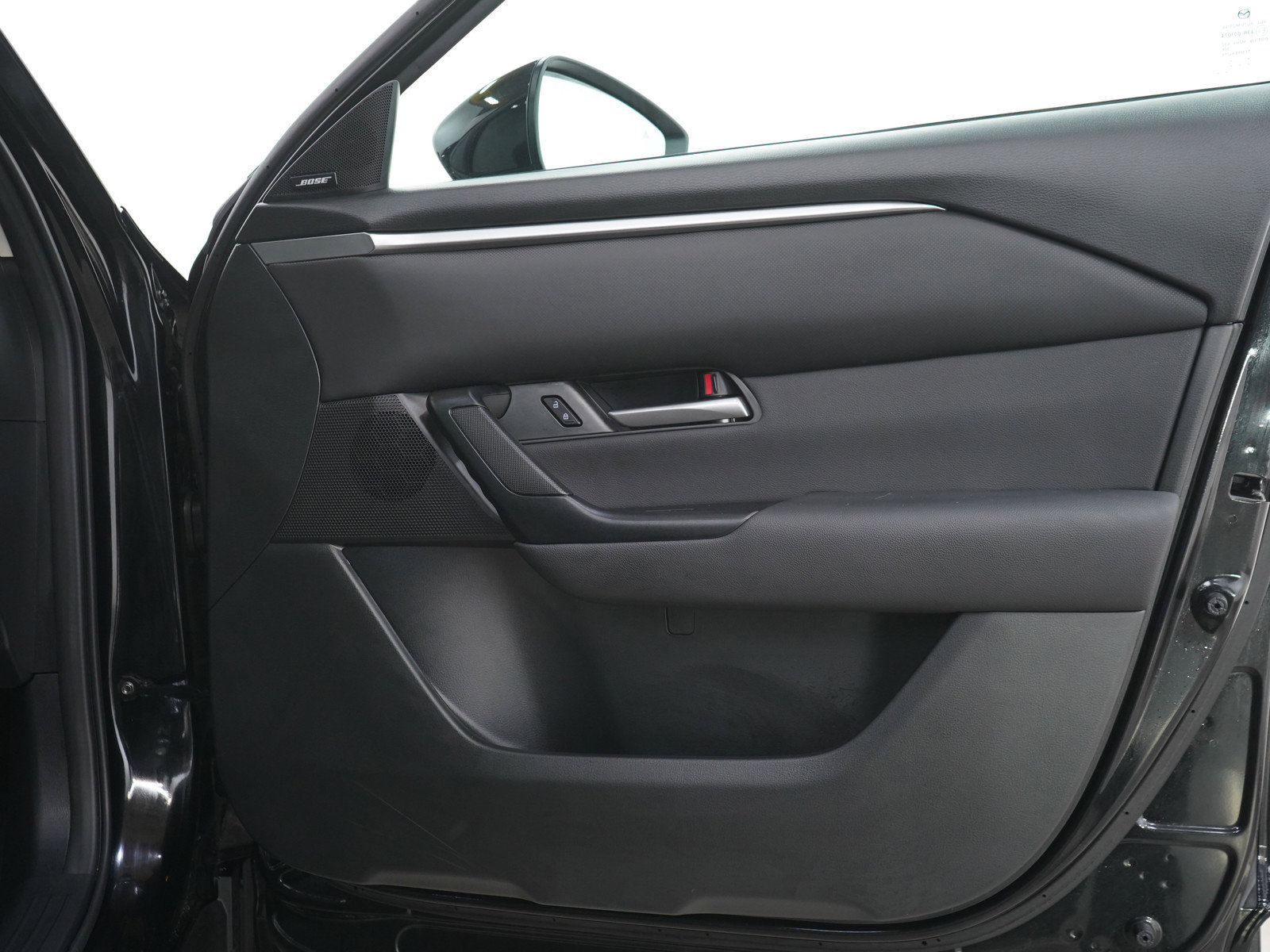 Used 2025 MAZDA CX-50 AWD 2.5 S w/ Weather Package image 9