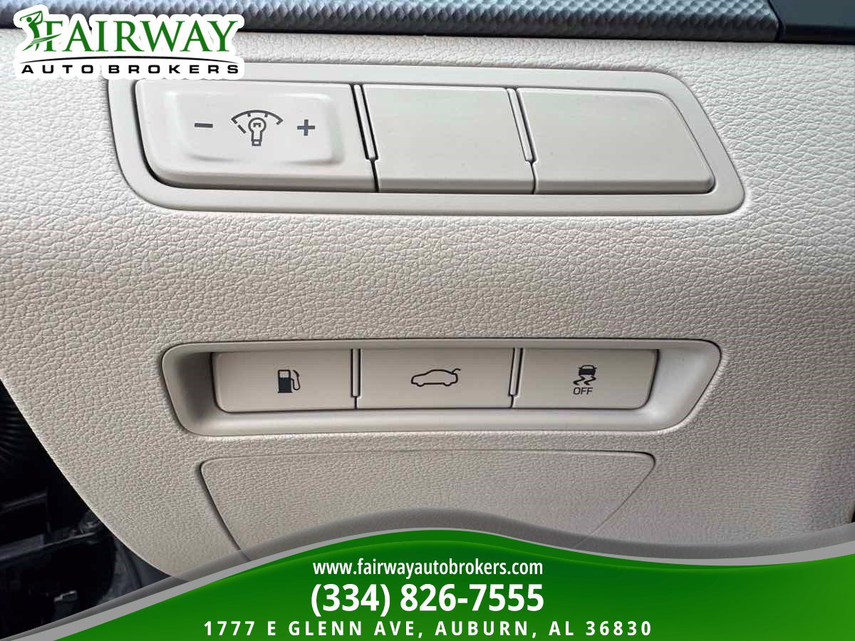 Used 2017 Hyundai Sonata SE FWD image 18