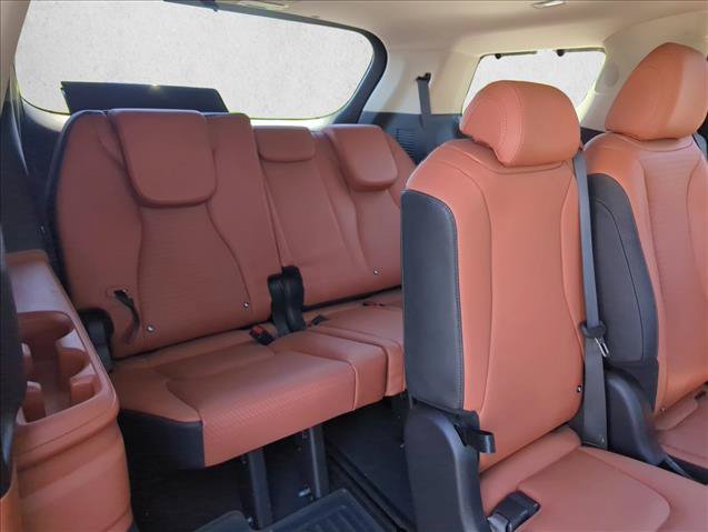 Used 2024 Kia Carnival SX Prestige FWD image 28