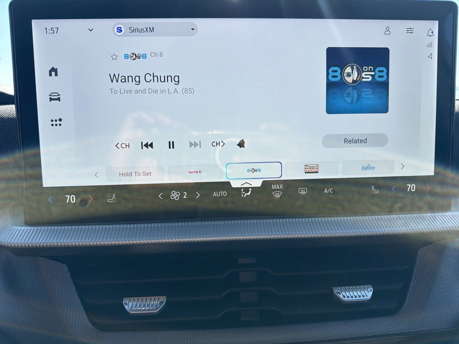 Used 2025 Ford Explorer ST-Line image 22