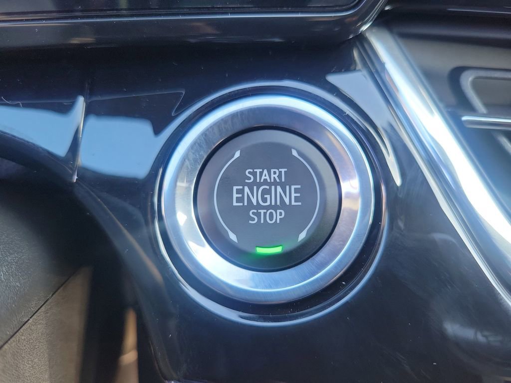 New 2026 Chevrolet Trax RS w/ Sunroof Package image 31