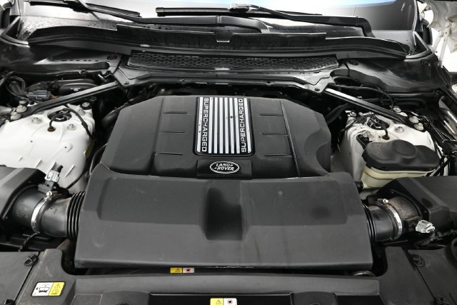 Used 2016 Land Rover Range Rover Supercharged AWD/4WD image 20