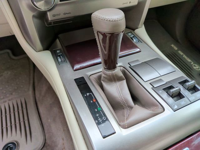 Used 2019 Lexus GX 460 Premium w/ Premium Package AWD/4WD image 25