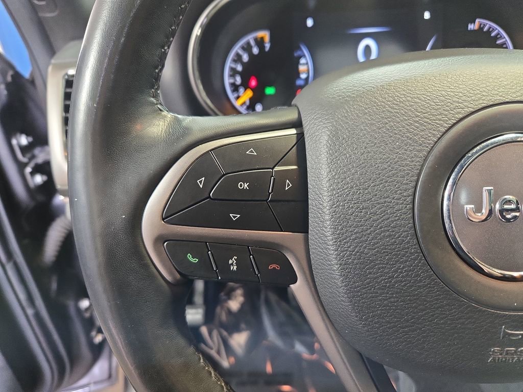 Used 2019 Jeep Grand Cherokee Limited w/ Luxury Group II AWD/4WD image 21