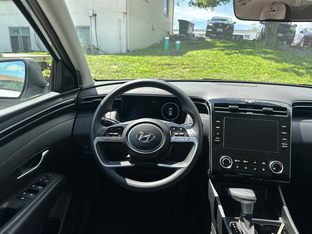 Used 2024 Hyundai Tucson SE FWD image 47