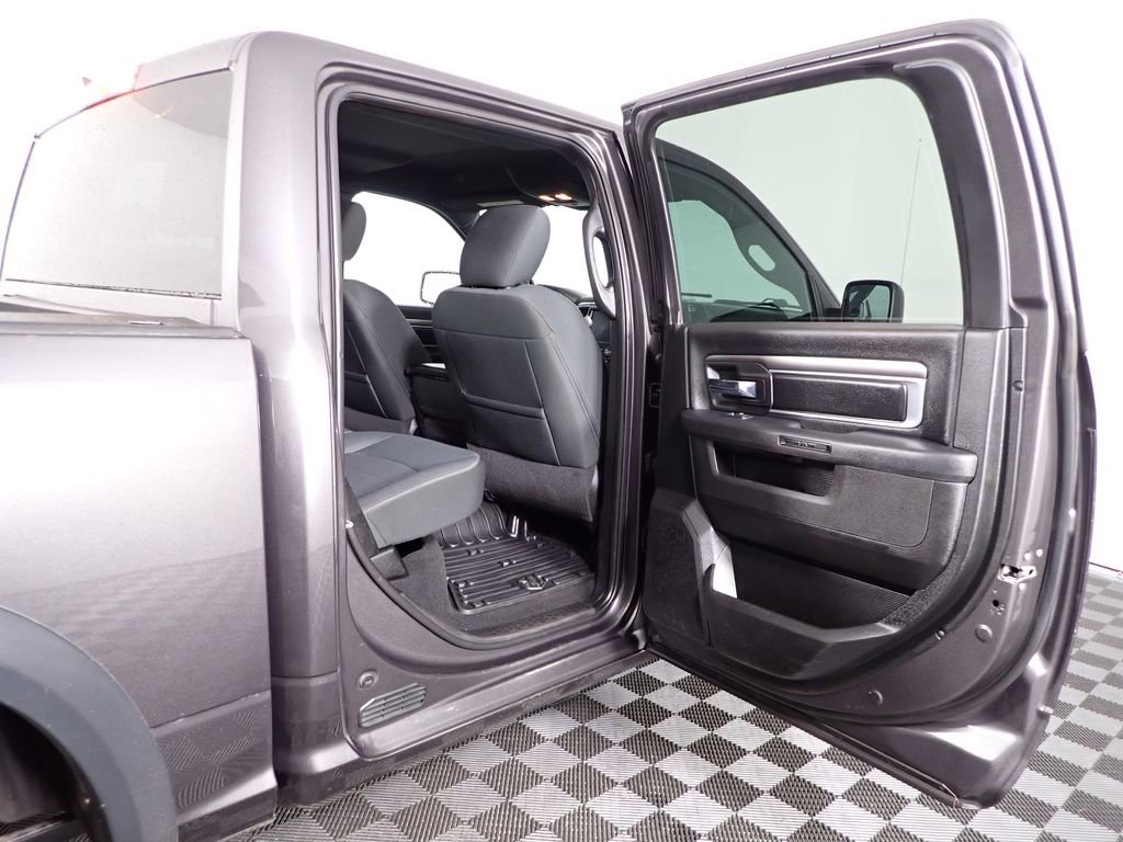 Used 2022 RAM 1500 Classic Warlock AWD/4WD image 40