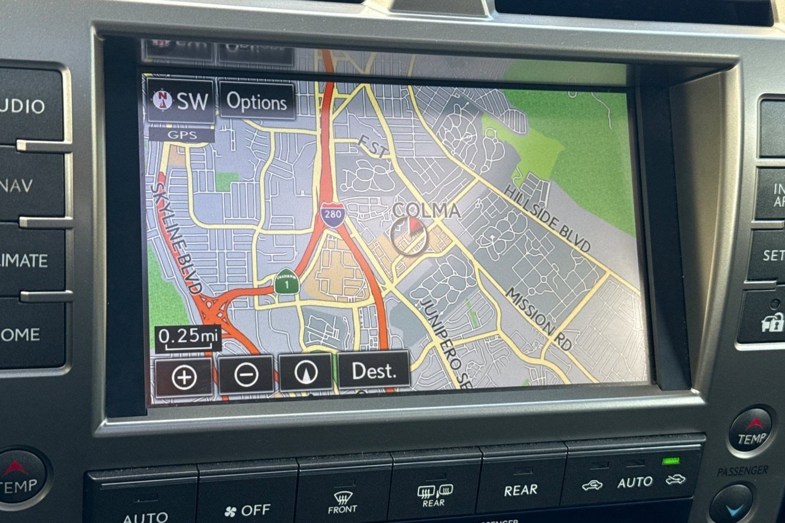 Used 2017 Lexus GX 460 Luxury w/ Preferred Accessory Package image 24