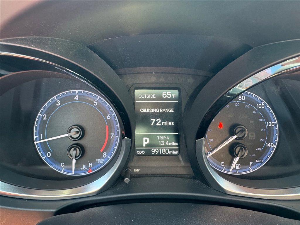 Used 2015 Toyota Corolla S image 14