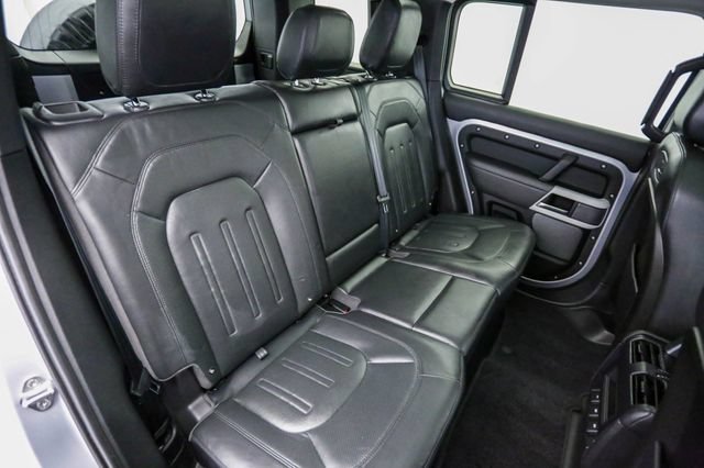 Used 2020 Land Rover Defender 110 SE AWD/4WD image 27