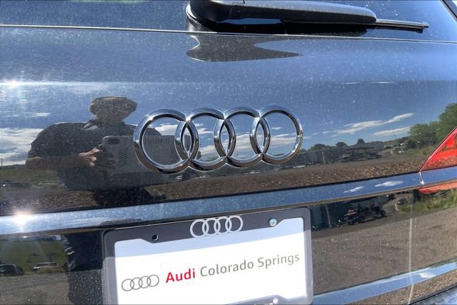 Used 2023 Audi SQ7 Prestige AWD/4WD image 31