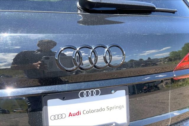 Used 2023 Audi SQ7 Prestige AWD/4WD image 31