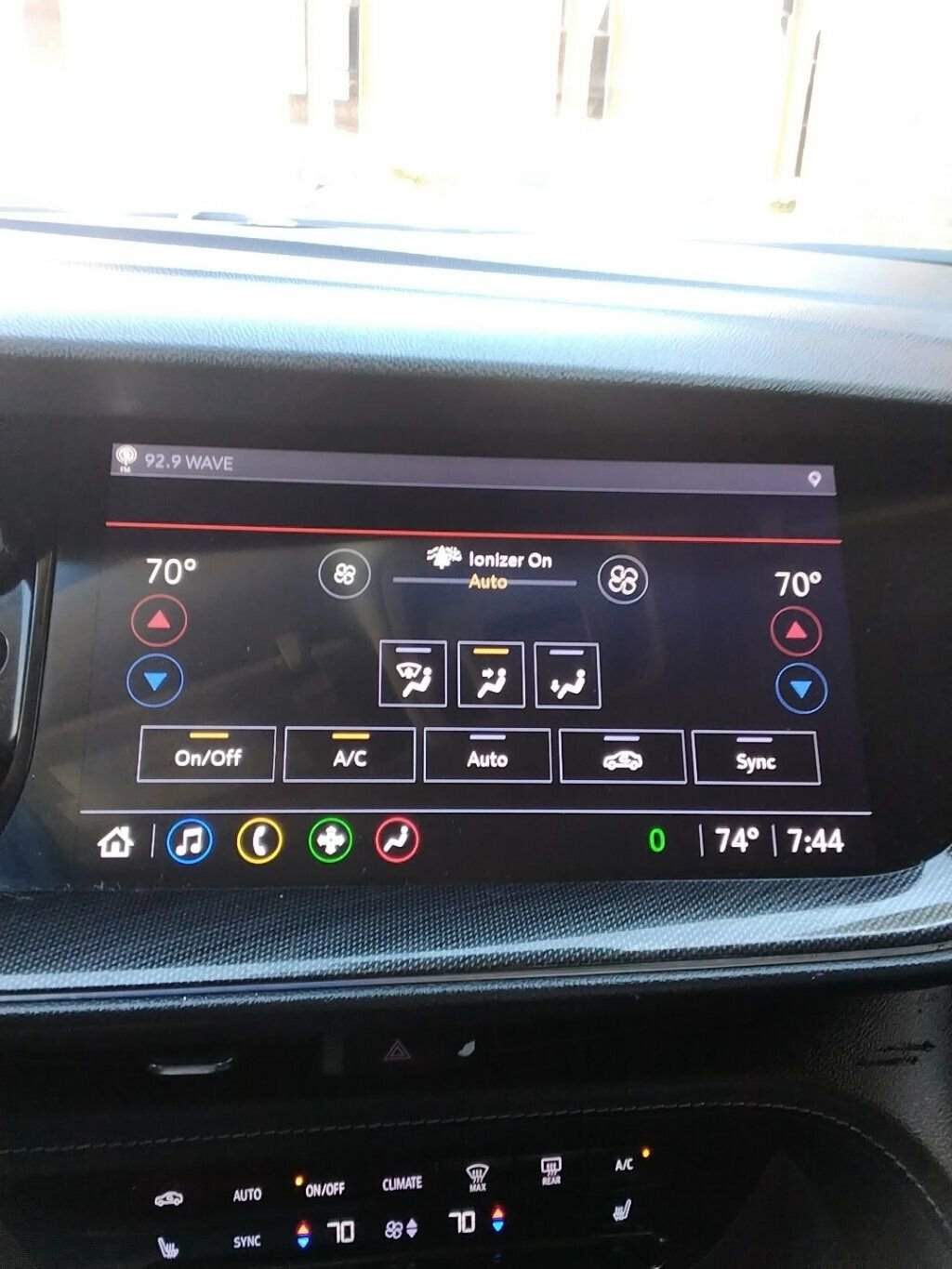 Used 2021 Buick Envision Preferred FWD image 18