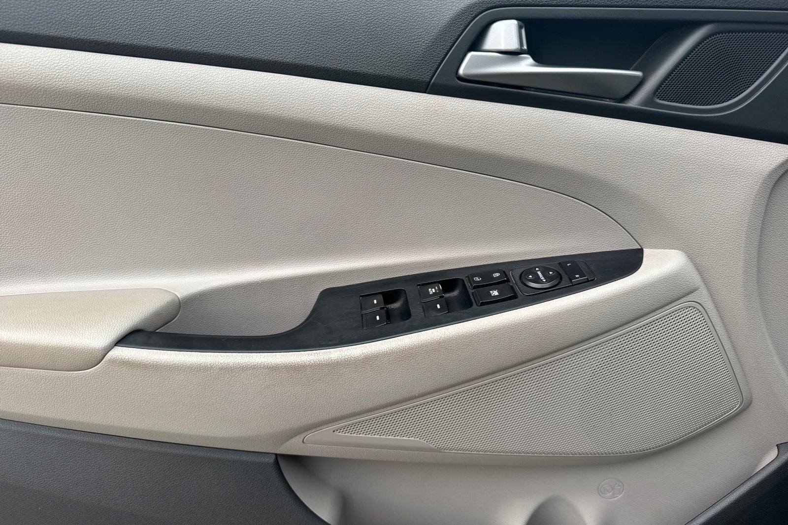 Used 2017 Hyundai Tucson SE image 11