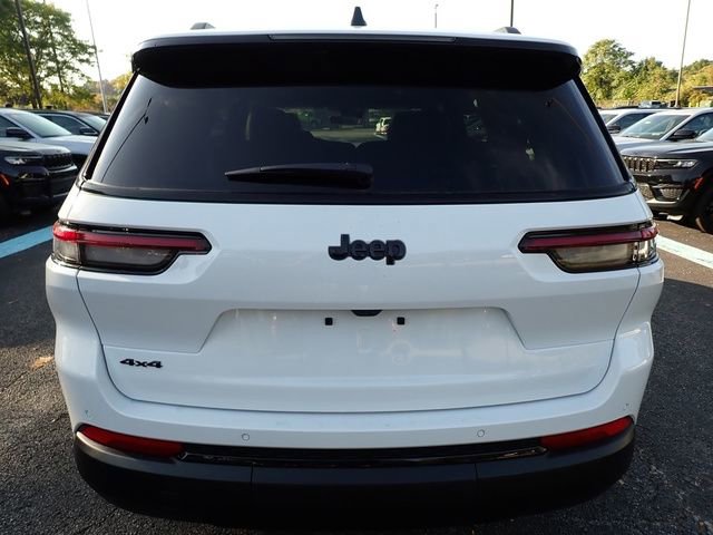 New 2025 Jeep Grand Cherokee L Altitude image 4