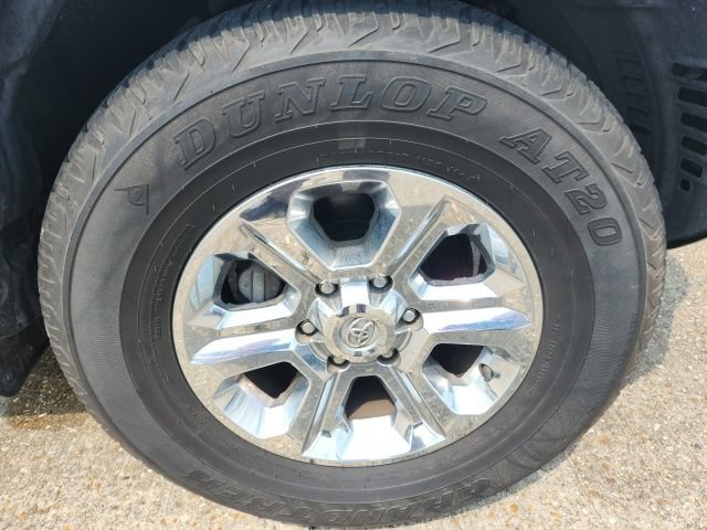 Used 2016 Toyota 4Runner SR5 Premium RWD image 12