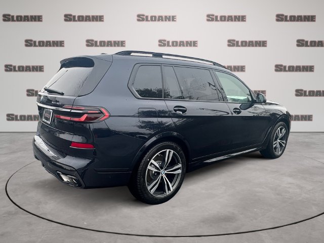 New 2027 BMW X7 xDrive40i w/ M Sport Package AWD/4WD image 5